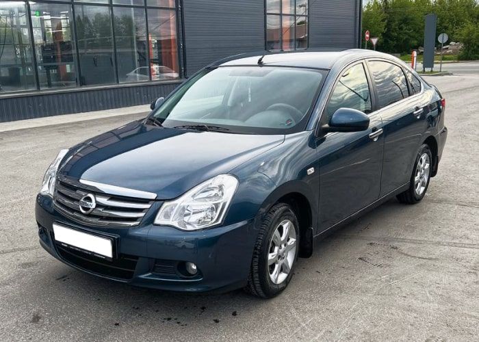 Nissan Almera